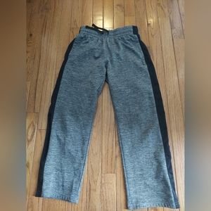 REEBOK Jogger Athletic Sweatpants Boys medium Gray black